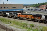 BNSF 8229, NS 9727 on 21M